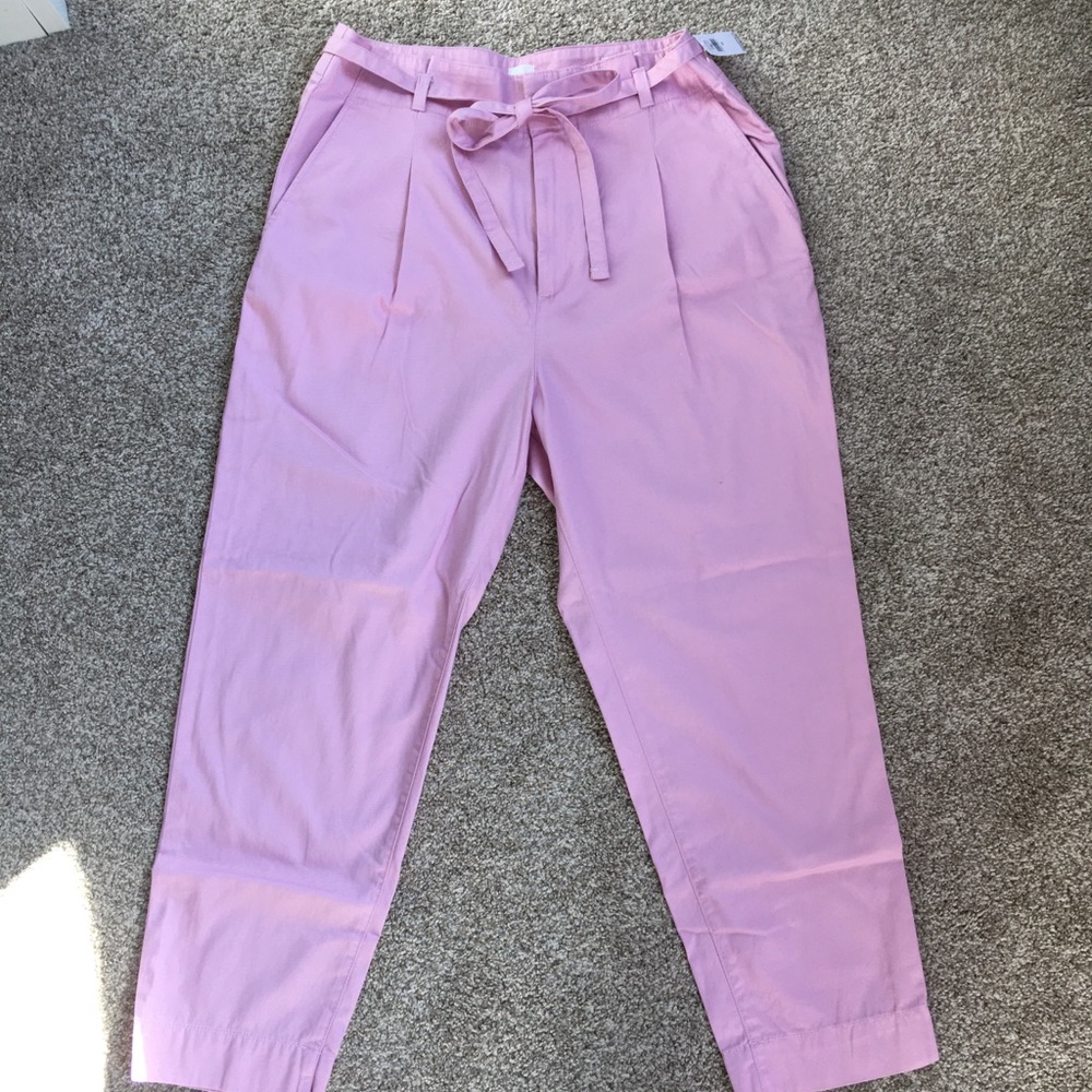 NWT Gap High-rise Pink Paperbag Khakis